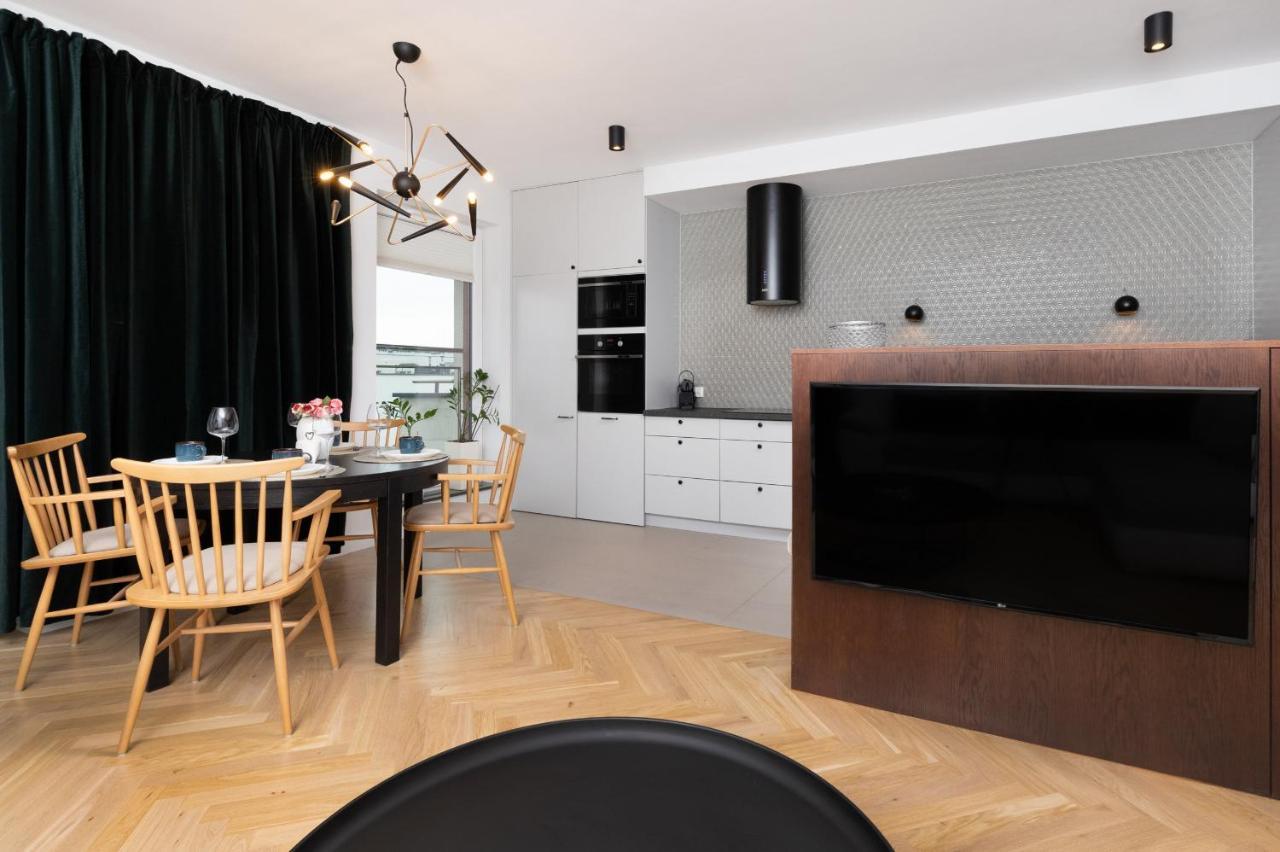 Superior Apartment With Balcony & Parking Gdansk By Noclegi Renters Prestige Ngoại thất bức ảnh